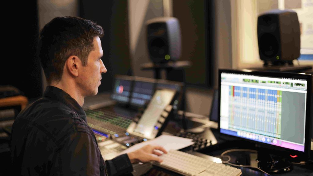 Music production for artists Dubai studio setup