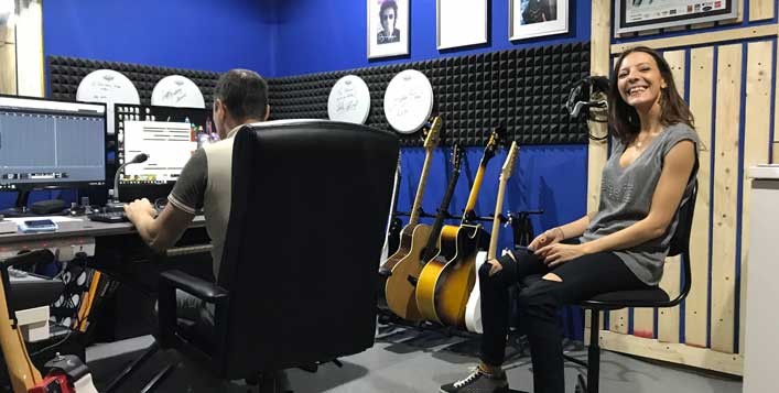 Music studio rental Dubai professional recording room UAE